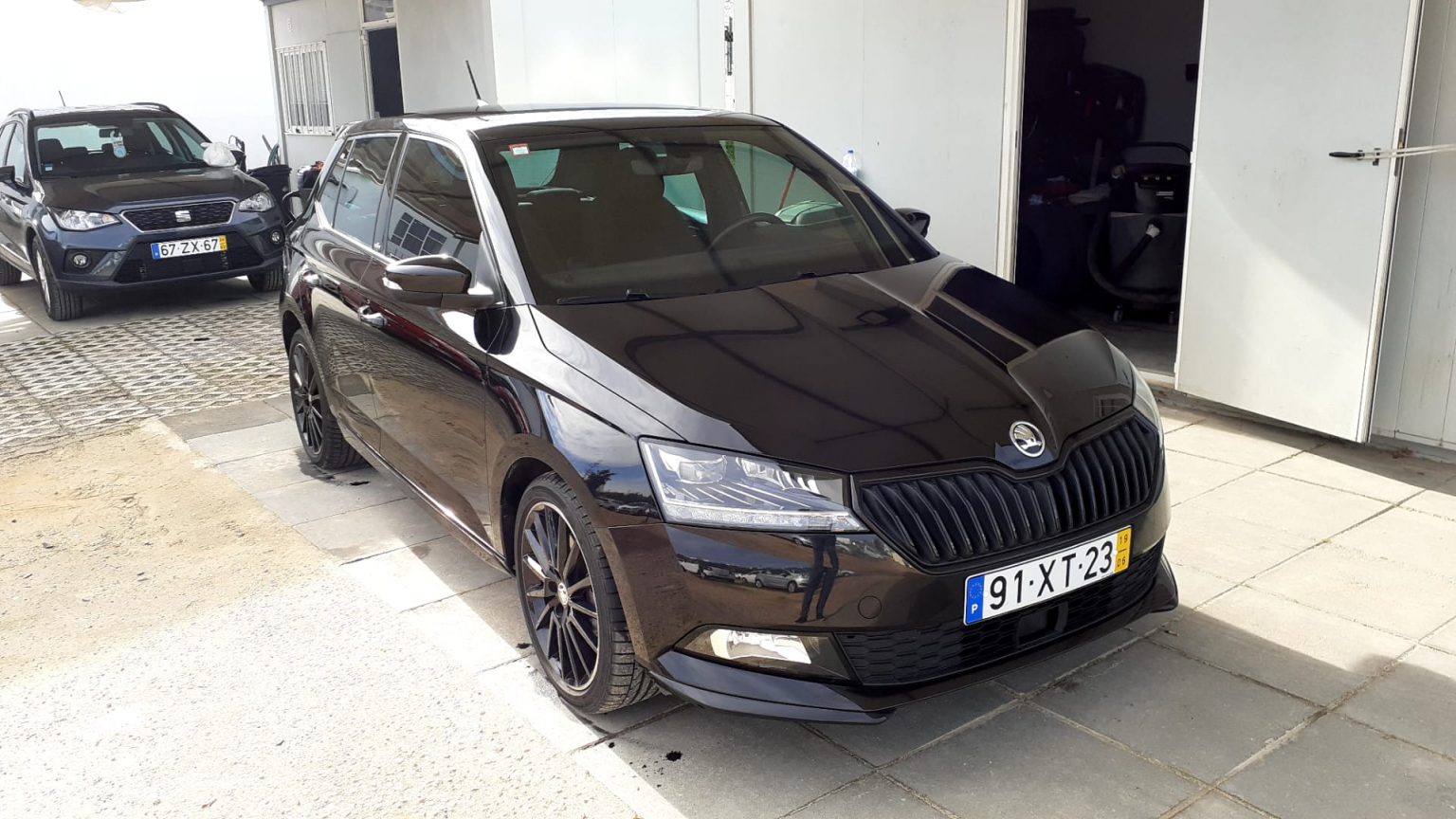 Skoda Fabia Black Edition Monte Carlo 1.2 TSI 110CV gcars.pt