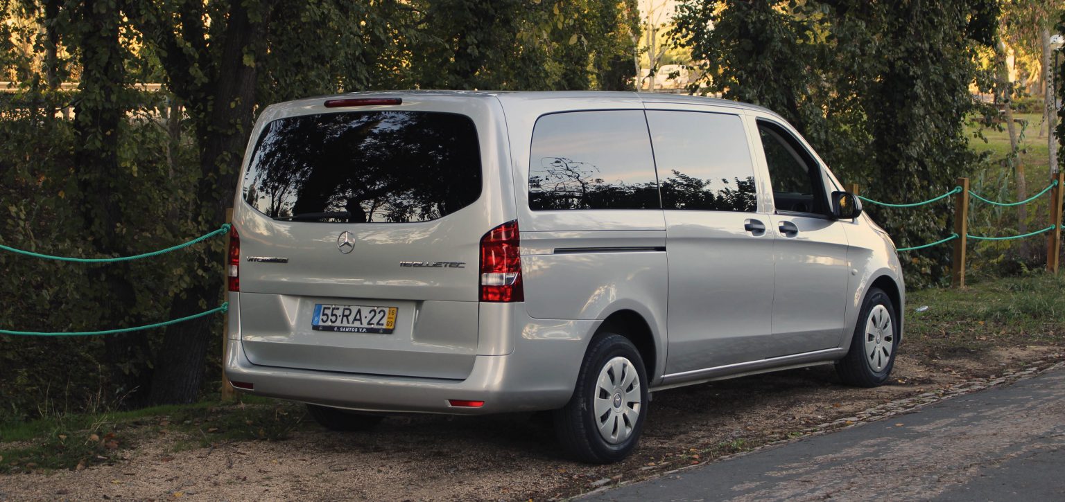 MercedesBenz Vito Tourer 116 Bluetec 2.2 163Cv gcars.pt Veículos Usados e Seminovos MercedesBenz Vito Tourer 116 Bluetec 2.2 163Cv gcars.pt Veículos Usados e Seminovos